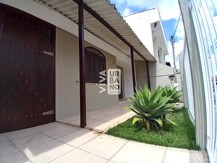 Foto 1 de Casa com 3 Quartos à venda, 135m² em JARDIM TIRADENTES, Volta Redonda