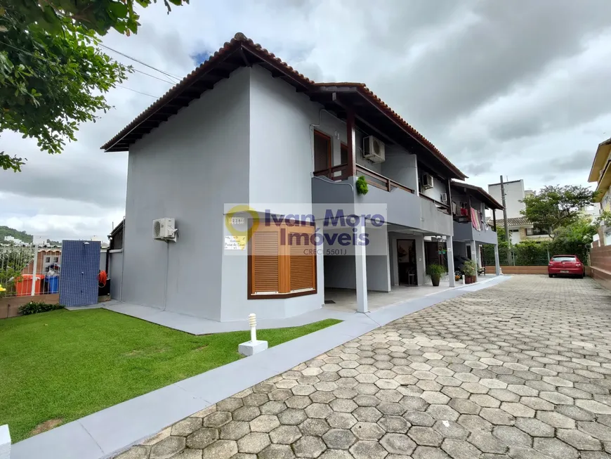 Foto 1 de Casa com 3 Quartos à venda, 97m² em Jurerê, Florianópolis