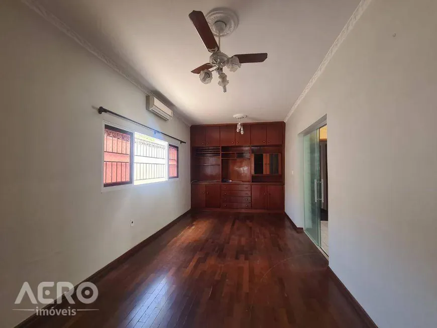 Foto 1 de Casa com 3 Quartos à venda, 130m² em Vila Lemos, Bauru