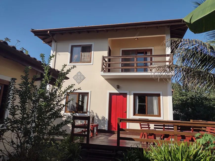 Foto 1 de Casa com 5 Quartos à venda, 220m² em Caborê, Paraty