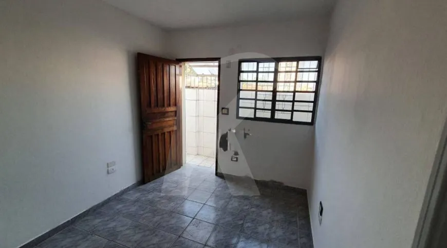 Foto 1 de Apartamento com 1 Quarto para alugar, 27m² em Vila Guilherme, São Paulo