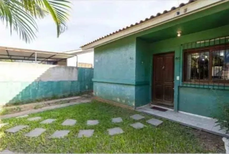 Foto 1 de Casa com 3 Quartos à venda, 130m² em Jardim Oliveiras, Taboão da Serra