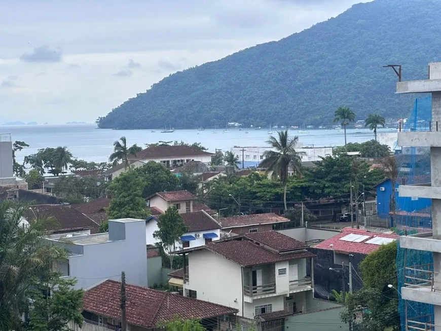 Foto 1 de Cobertura com 2 Quartos para venda ou aluguel, 82m² em Praia de Itaguá, Ubatuba