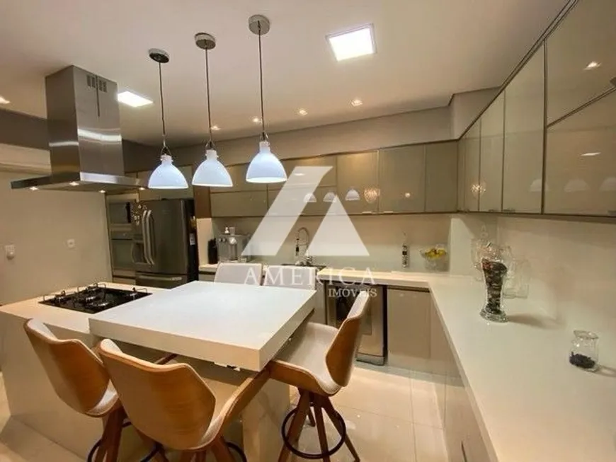 Foto 1 de Casa de Condomínio com 4 Quartos à venda, 160m² em Porto, Cuiabá