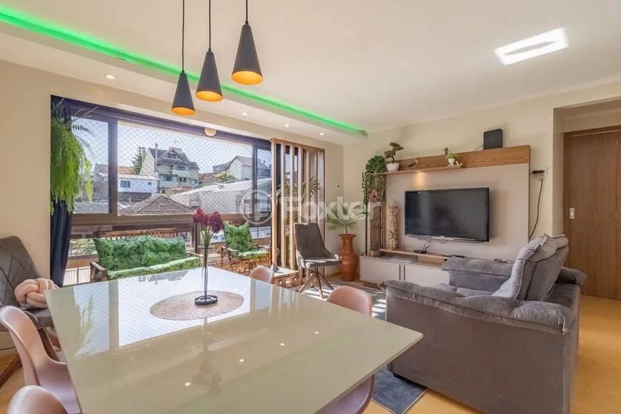Foto 1 de Apartamento com 2 Quartos à venda, 81m² em Jardim Itú Sabará, Porto Alegre