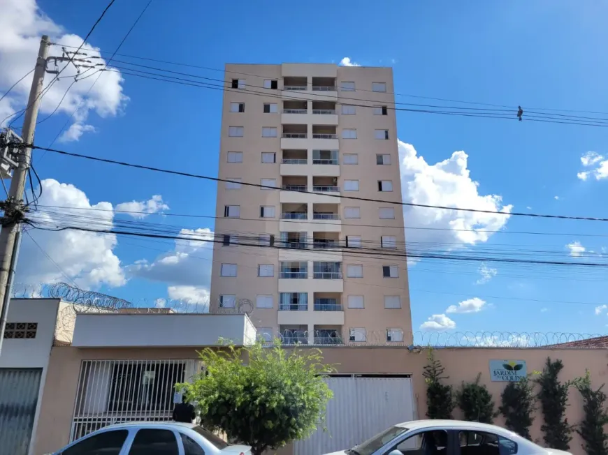 Foto 1 de Apartamento com 3 Quartos à venda, 79m² em Presidente Roosevelt, Uberlândia