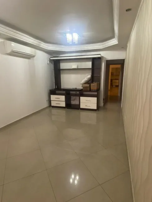 Foto 1 de Casa com 3 Quartos à venda, 210m² em Artur Alvim, São Paulo