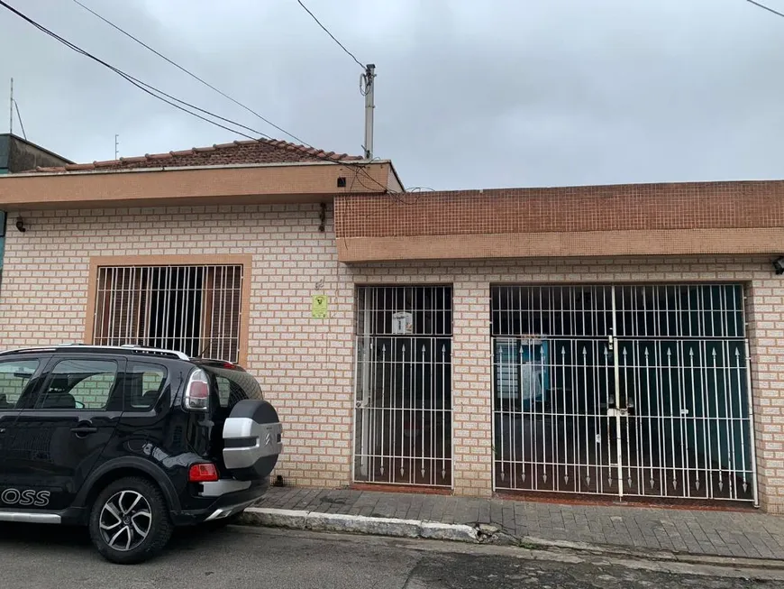 Foto 1 de Casa com 3 Quartos à venda, 120m² em Água Rasa, São Paulo