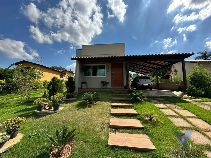 Foto 1 de Casa de Condomínio com 3 Quartos à venda, 212m² em Condomínio Fazenda Solar, Igarapé
