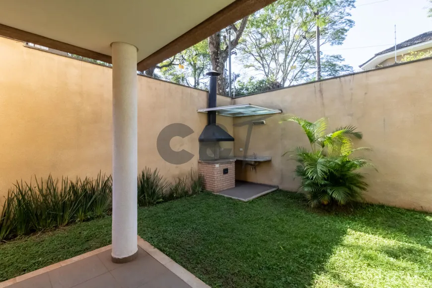 Foto 1 de Casa de Condomínio com 4 Quartos à venda, 284m² em Jardim Prudência, São Paulo