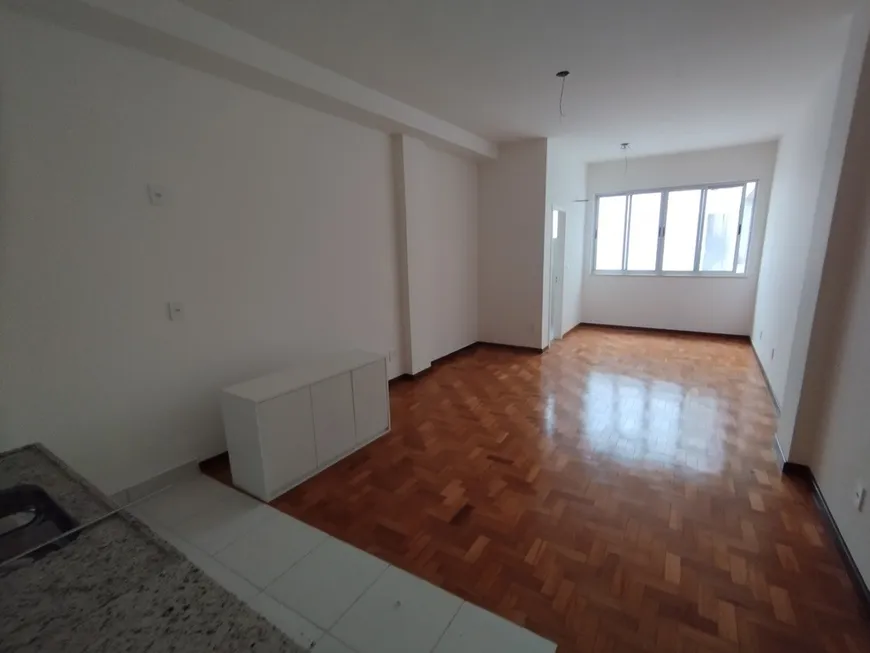 Foto 1 de Apartamento com 1 Quarto para alugar, 34m² em Centro, Belo Horizonte