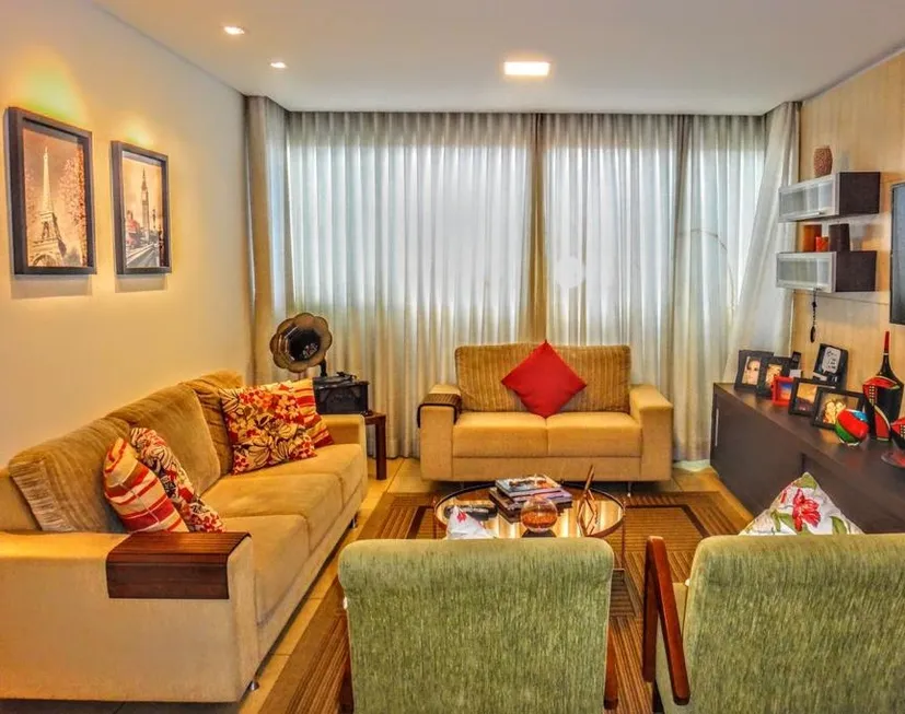 Foto 1 de Apartamento com 3 Quartos à venda, 78m² em Carlos Prates, Belo Horizonte