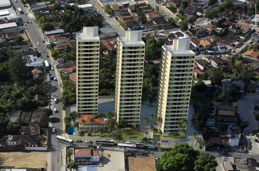 Foto 1 de Apartamento com 3 Quartos para alugar, 60m² em Sancho, Recife