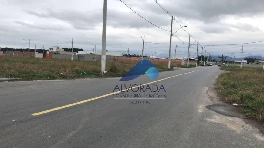 Foto 1 de Lote/Terreno à venda, 256m² em Loteamento Residencial e Comercial Araguaia, Pindamonhangaba