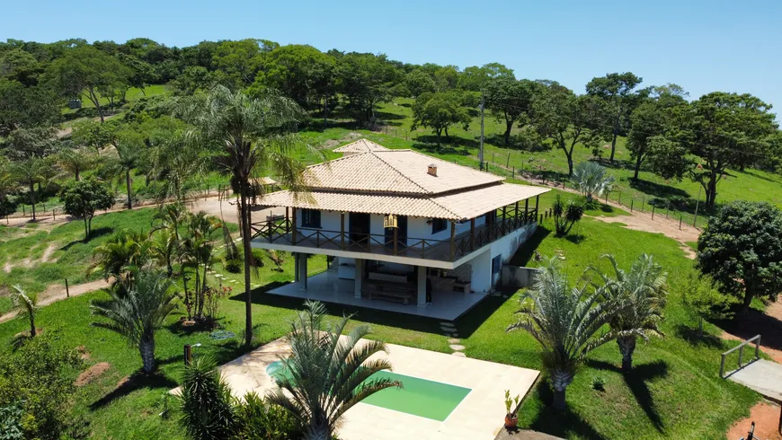 Foto 1 de Fazenda/Sítio com 4 Quartos à venda, 150000m² em , Esmeraldas