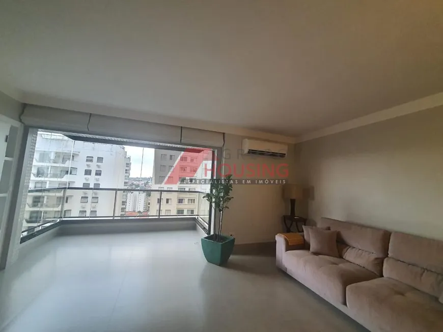 Foto 1 de Apartamento com 4 Quartos à venda, 140m² em Cambuí, Campinas