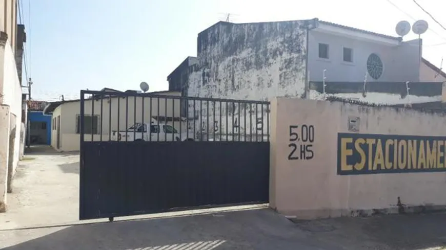 Foto 1 de Lote/Terreno à venda, 720m² em Alecrim, Natal