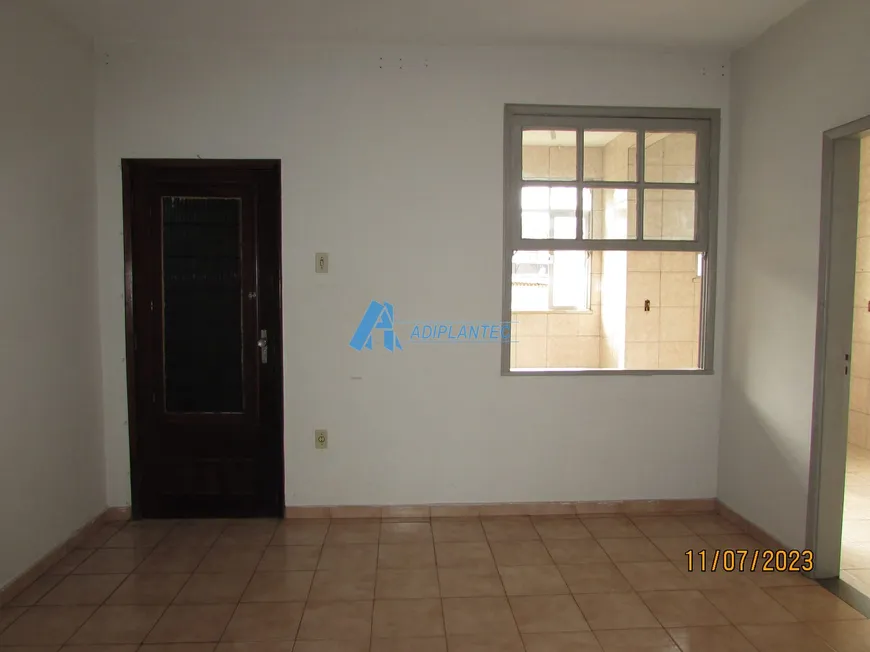 Foto 1 de Apartamento com 2 Quartos para alugar, 72m² em Centro, Belford Roxo