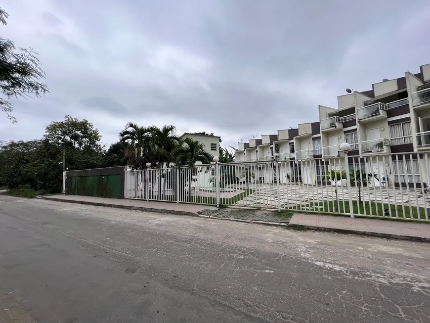 Foto 1 de Casa de Condomínio com 2 Quartos para alugar, 80m² em Vargem Grande, Rio de Janeiro