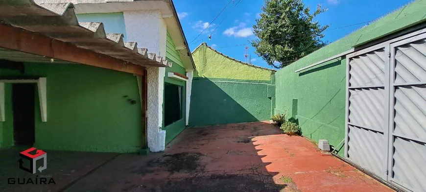 Foto 1 de Lote/Terreno à venda, 200m² em Vila Curuçá, Santo André