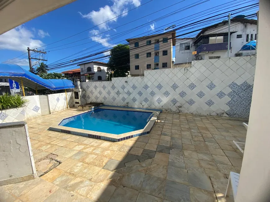 Foto 1 de Apartamento com 3 Quartos para alugar, 69m² em Pernambués, Salvador