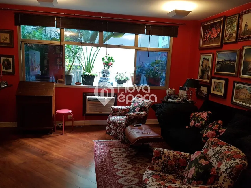 Foto 1 de Apartamento com 3 Quartos à venda, 95m² em Leblon, Rio de Janeiro