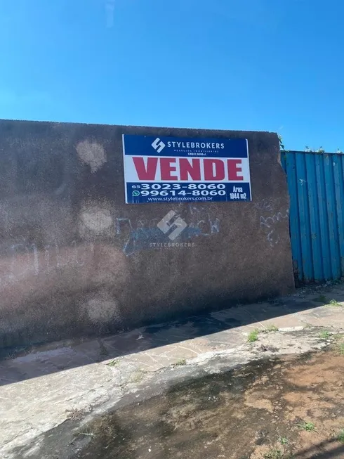 Foto 1 de Lote/Terreno à venda, 1949m² em Jardim Cuiabá, Cuiabá