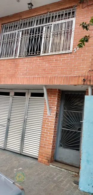 Foto 1 de Sobrado com 4 Quartos à venda, 253m² em Vila Guilherme, São Paulo