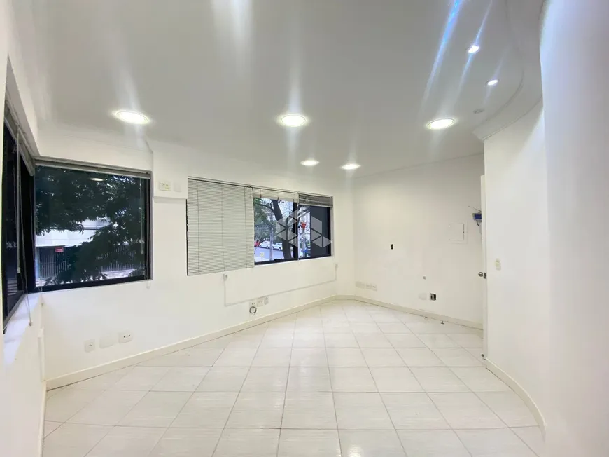 Foto 1 de Sala Comercial à venda, 55m² em Petrópolis, Porto Alegre