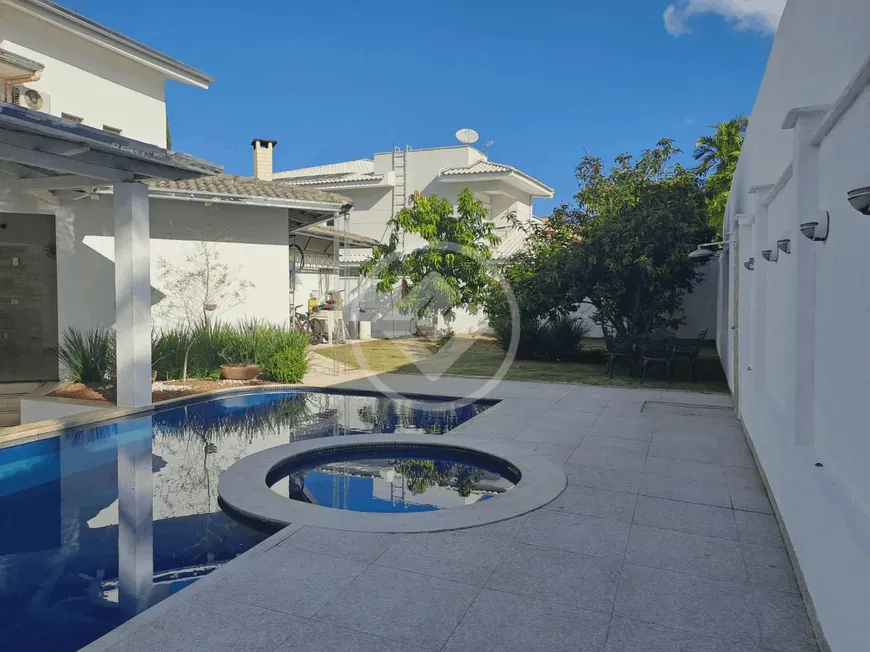 Foto 1 de Casa de Condomínio com 7 Quartos para alugar, 450m² em Residencial Alphaville Flamboyant, Goiânia