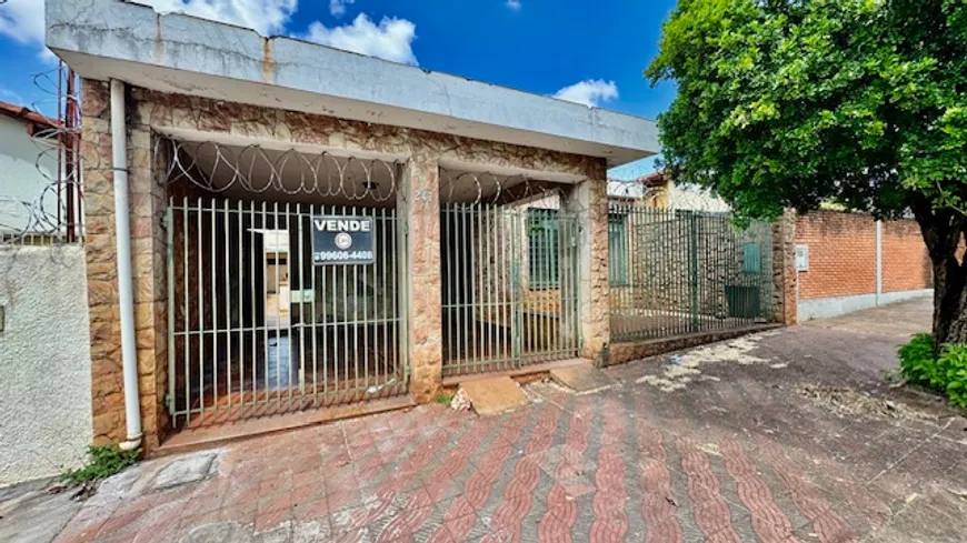 Foto 1 de Casa com 3 Quartos à venda, 177m² em Sumarezinho, Ribeirão Preto