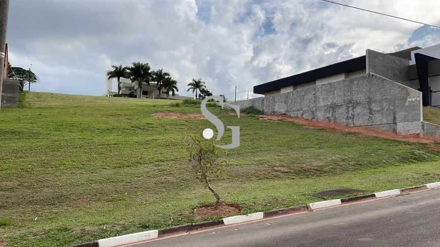 Foto 1 de Lote/Terreno à venda, 1000m² em Condominio Residencial Villa Lombarda, Valinhos