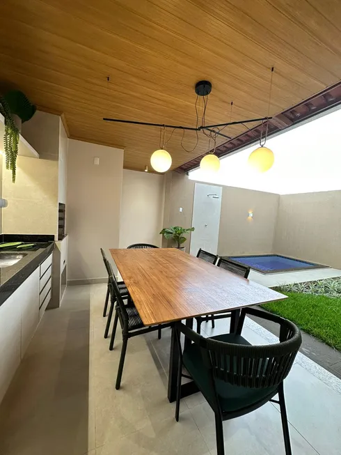 Foto 1 de Casa de Condomínio com 2 Quartos à venda, 60m² em Fazenda São Domingos, Goiânia