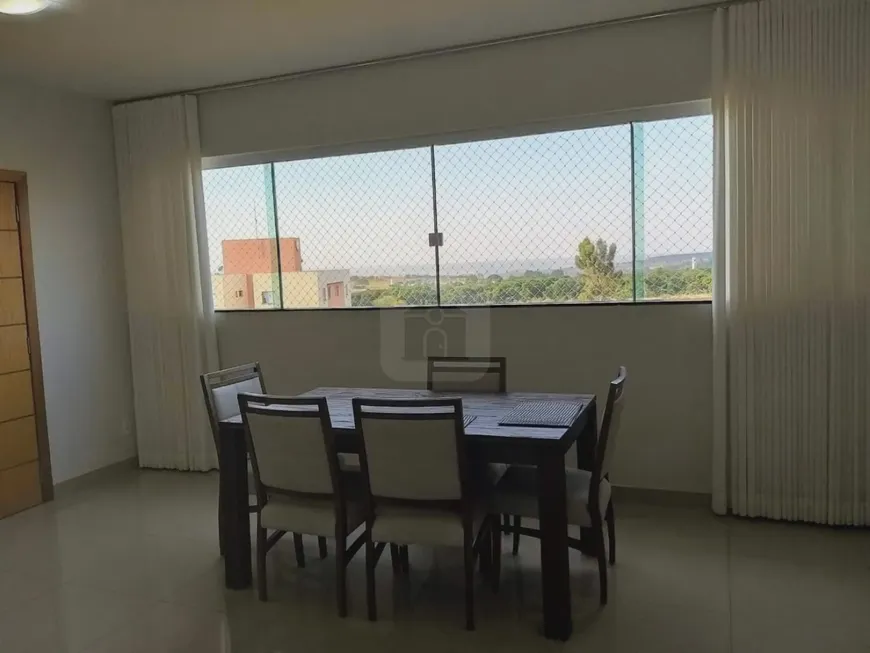 Foto 1 de Apartamento com 3 Quartos à venda, 87m² em Alto Umuarama, Uberlândia