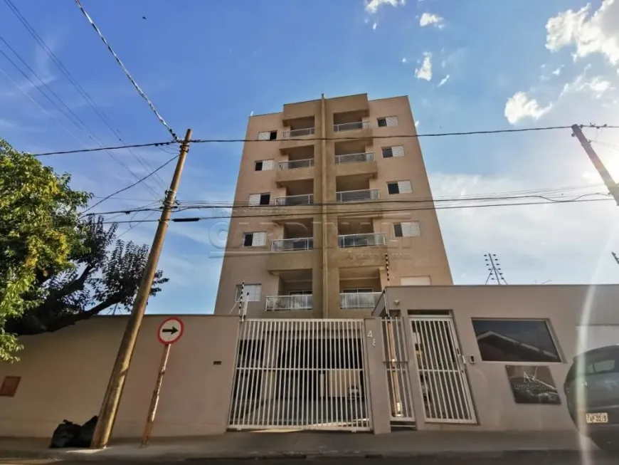 Foto 1 de Apartamento com 2 Quartos para alugar, 63m² em Centro, Araraquara