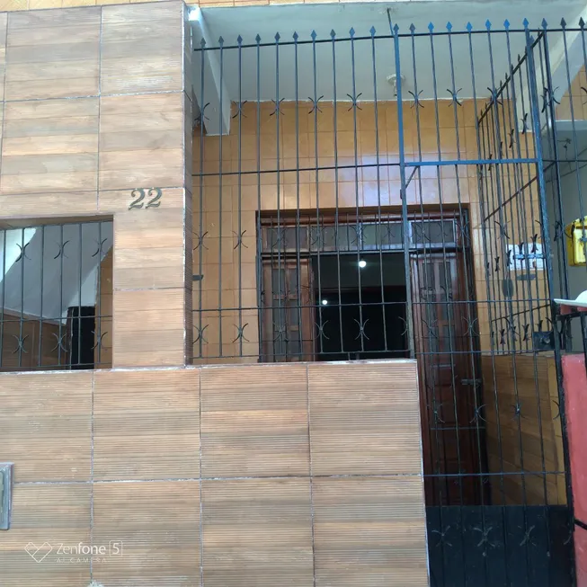 Foto 1 de Casa com 2 Quartos à venda, 70m² em Cosme de Farias, Salvador