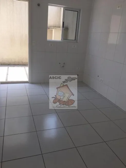 Foto 1 de Casa de Condomínio com 2 Quartos à venda, 94m² em Uberaba, Curitiba