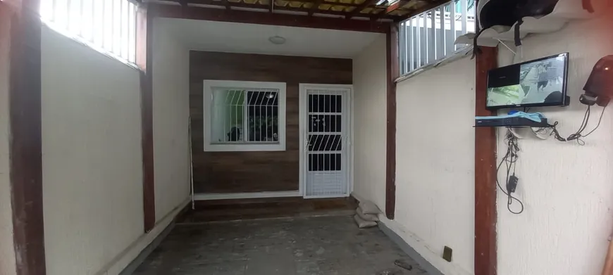 Foto 1 de Casa com 2 Quartos à venda, 68m² em Santo Elias, Mesquita