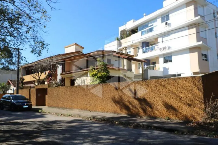 Foto 1 de Casa com 4 Quartos para alugar, 338m² em Itacorubi, Florianópolis