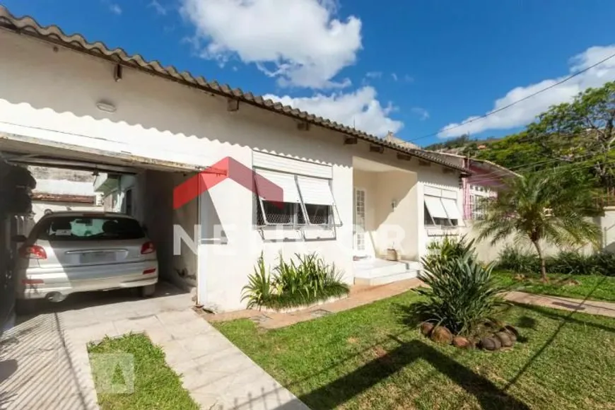 Foto 1 de Casa com 2 Quartos à venda, 140m² em Nonoai, Porto Alegre