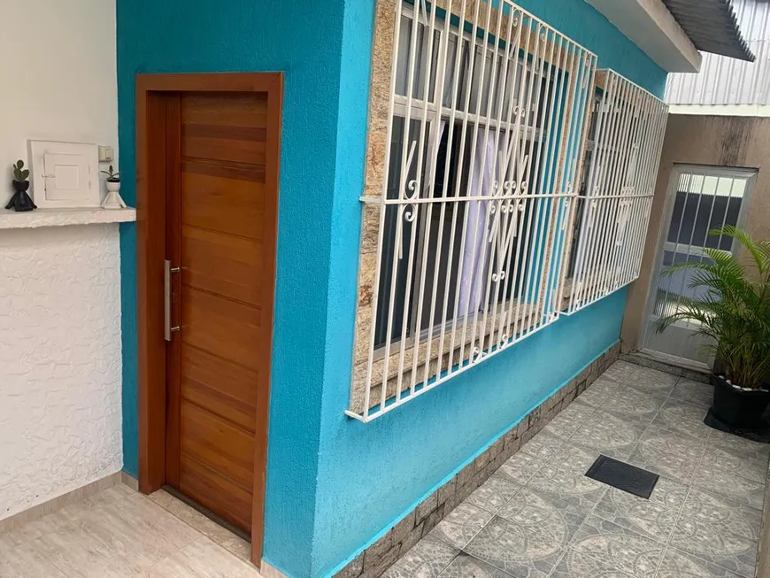 Foto 1 de Casa com 2 Quartos à venda, 70m² em Taquara, Rio de Janeiro