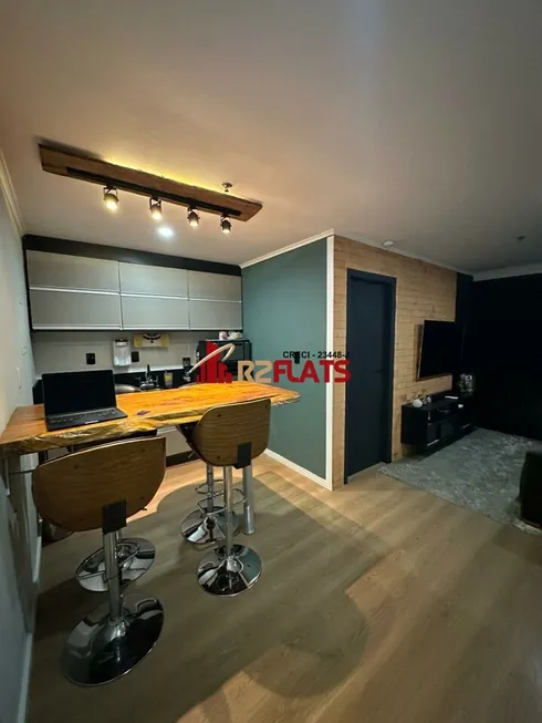 Foto 1 de Flat com 1 Quarto para alugar, 37m² em Moema, São Paulo