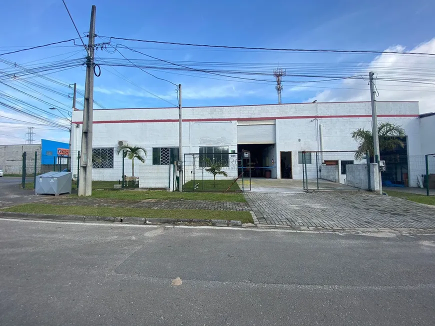 Foto 1 de Galpão/Depósito/Armazém à venda, 370m² em Sabia, Araucária