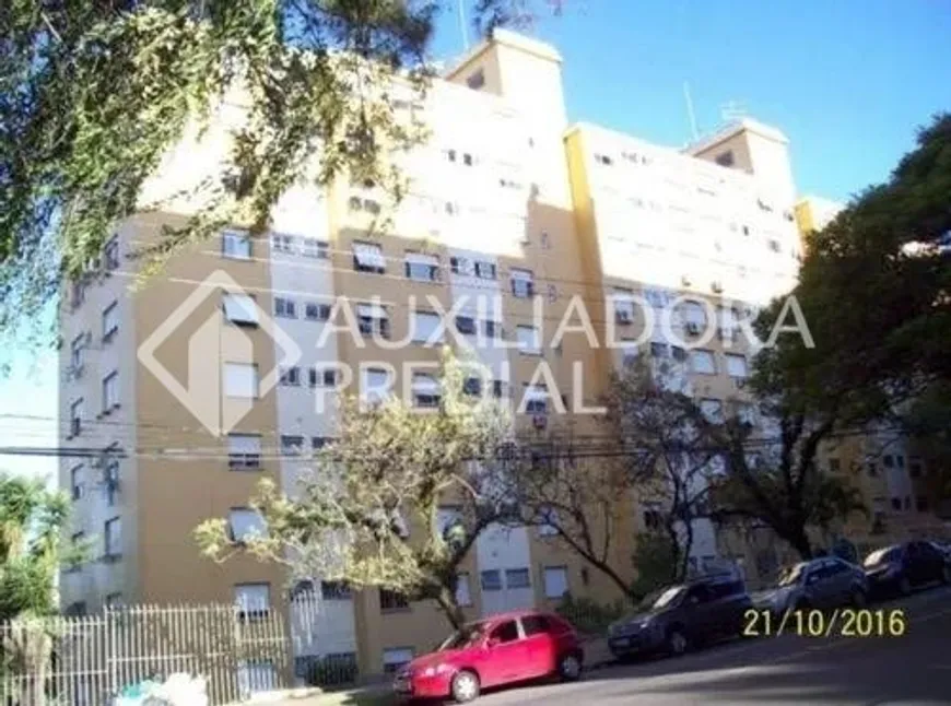 Foto 1 de Apartamento com 1 Quarto à venda, 43m² em Jardim Itú Sabará, Porto Alegre