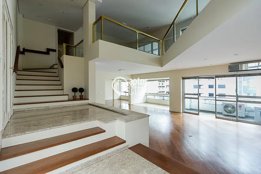Foto 1 de Apartamento com 4 Quartos à venda, 349m² em Batel, Curitiba
