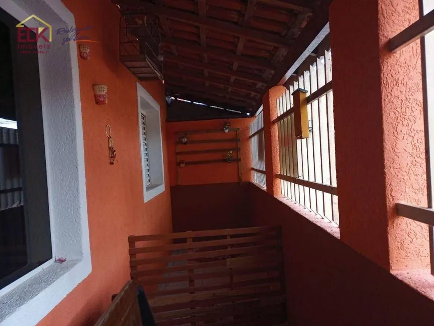 Foto 1 de Casa com 3 Quartos à venda, 180m² em Parque Senhor do Bonfim, Taubaté