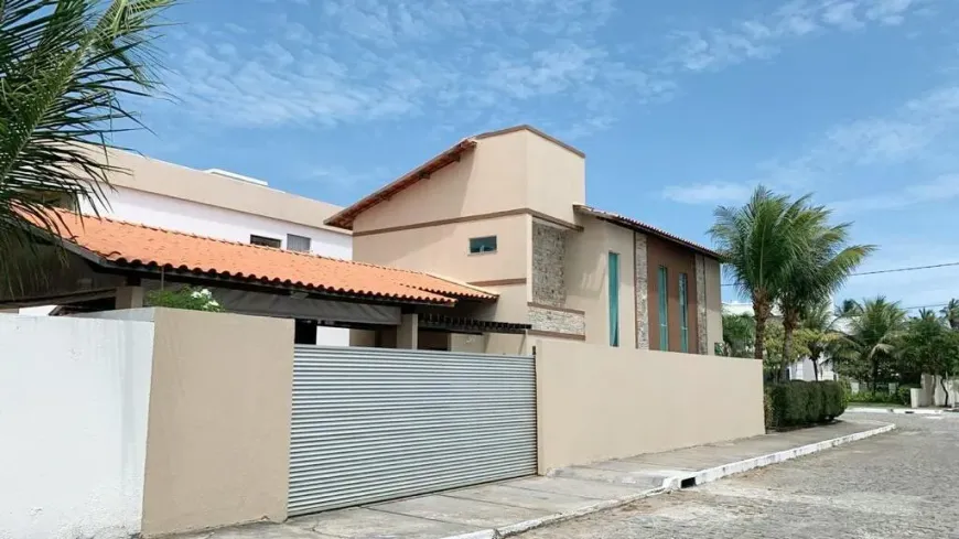 Foto 1 de Casa de Condomínio com 3 Quartos à venda, 237m² em Aruana, Aracaju