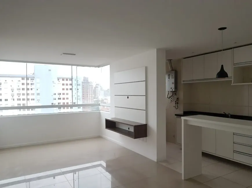 Foto 1 de Apartamento com 2 Quartos para alugar, 58m² em Santana, Porto Alegre