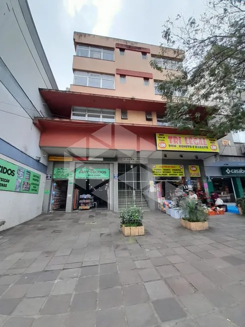 Foto 1 de Sala Comercial para alugar, 38m² em Passo da Areia, Porto Alegre