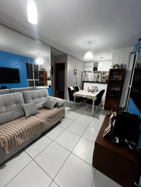 Foto 1 de Apartamento com 2 Quartos à venda, 44m² em Coacu, Eusébio